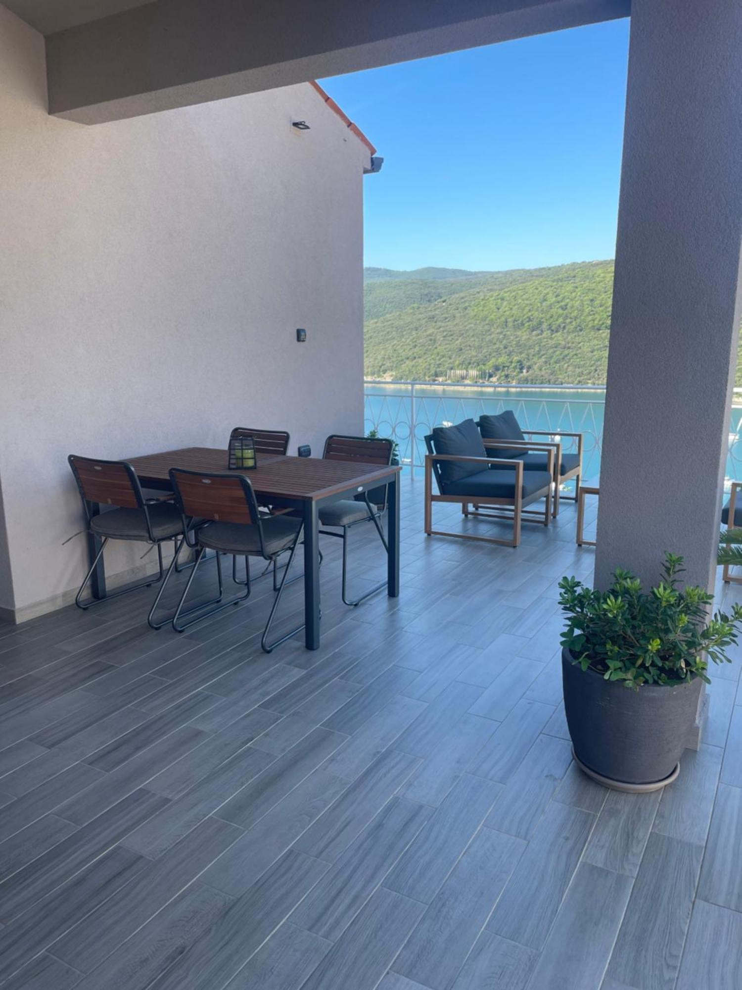 Apartment Stella Rabac Buitenkant foto
